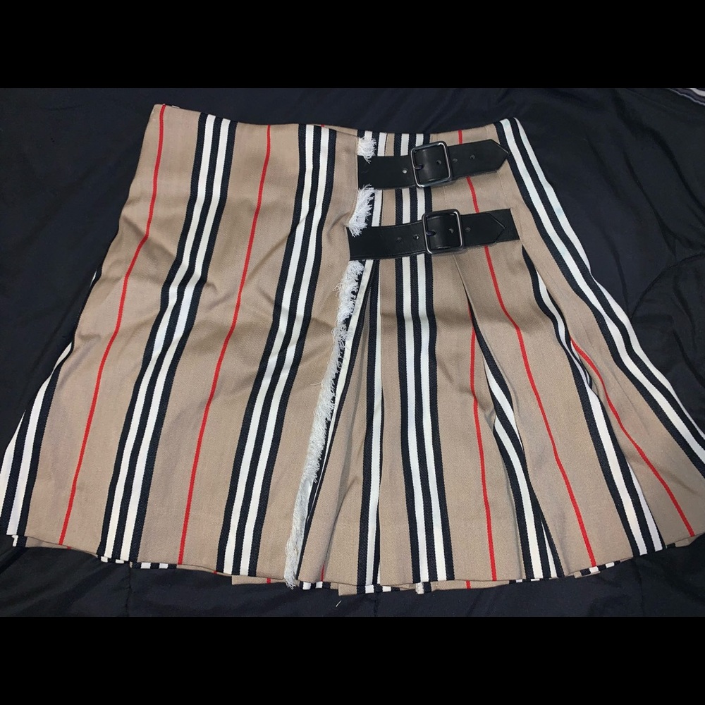 Burberry Pleated Skirt
